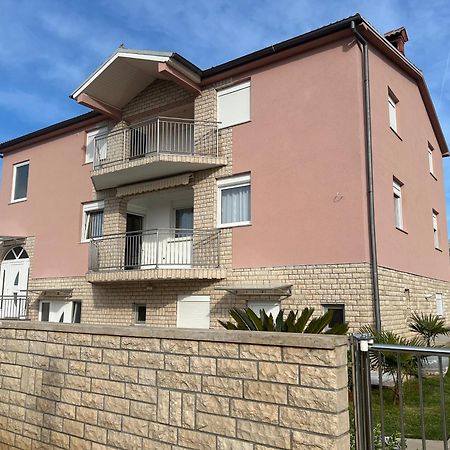 Apartments Ban Galizana Luaran gambar