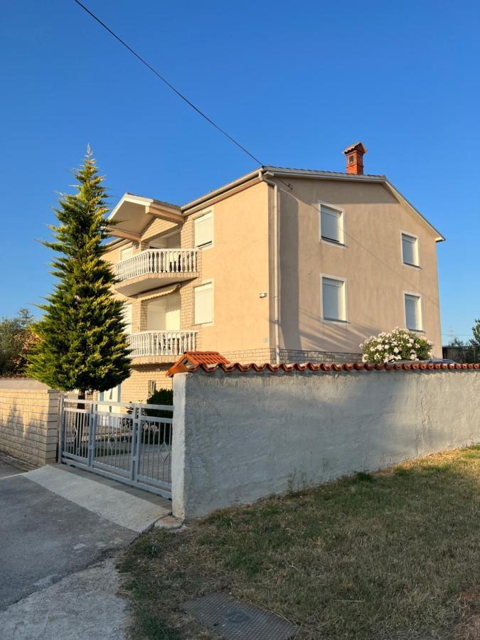 Apartments Ban Galizana Luaran gambar