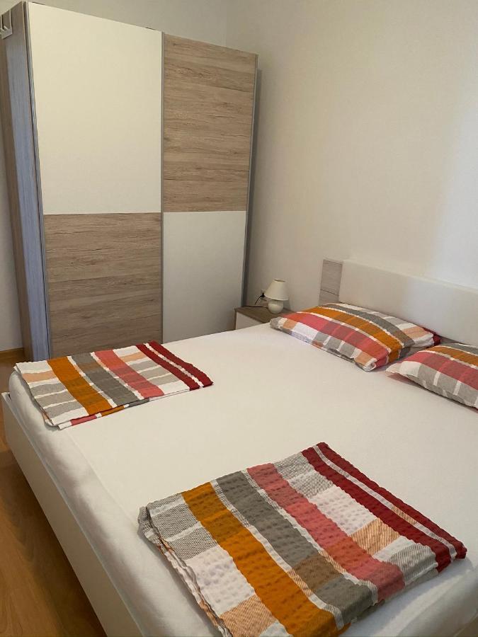 Apartments Ban Galizana Luaran gambar
