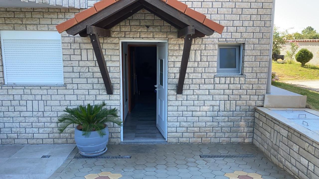 Apartments Ban Galizana Luaran gambar