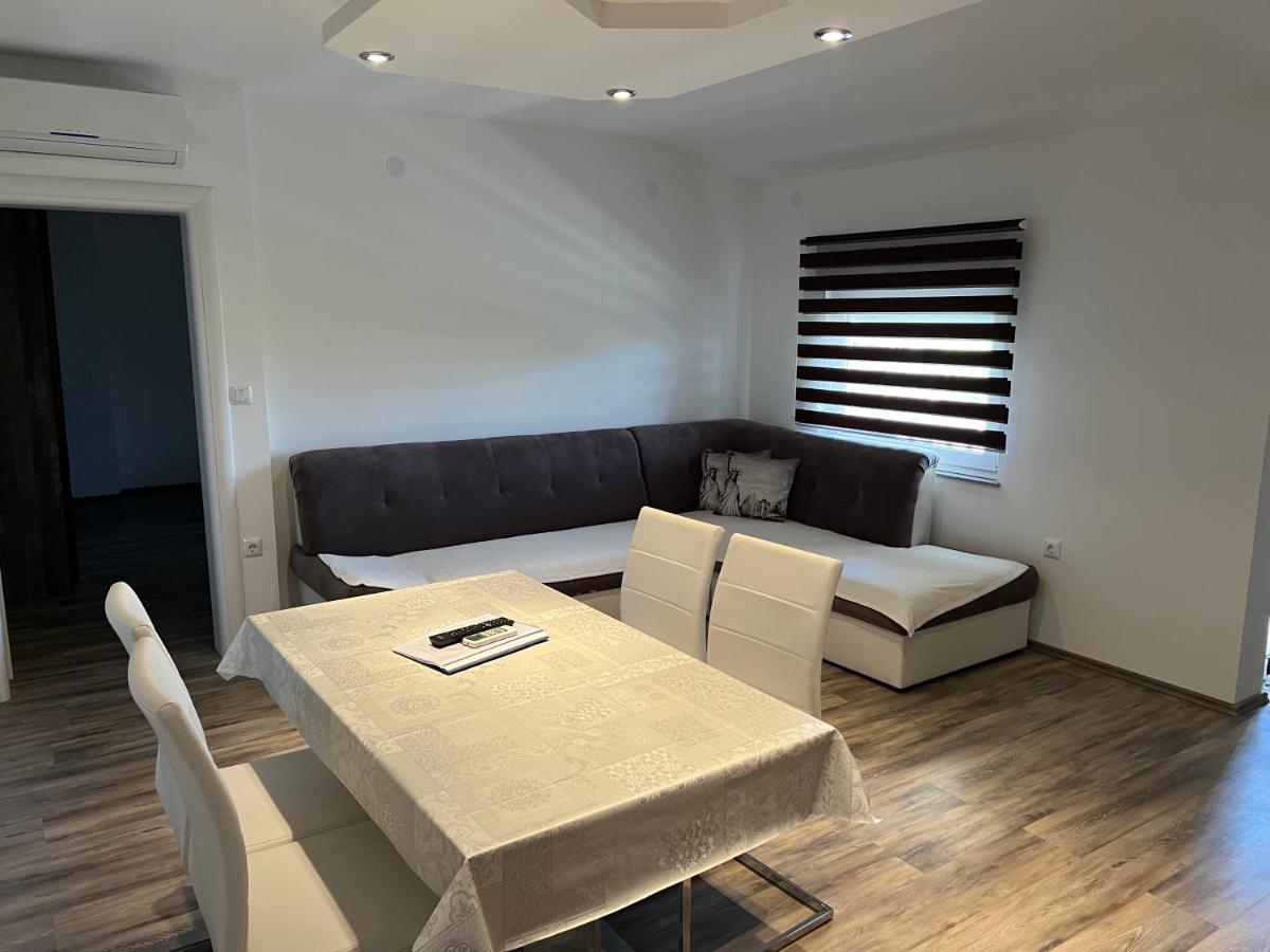 Apartments Ban Galizana Luaran gambar