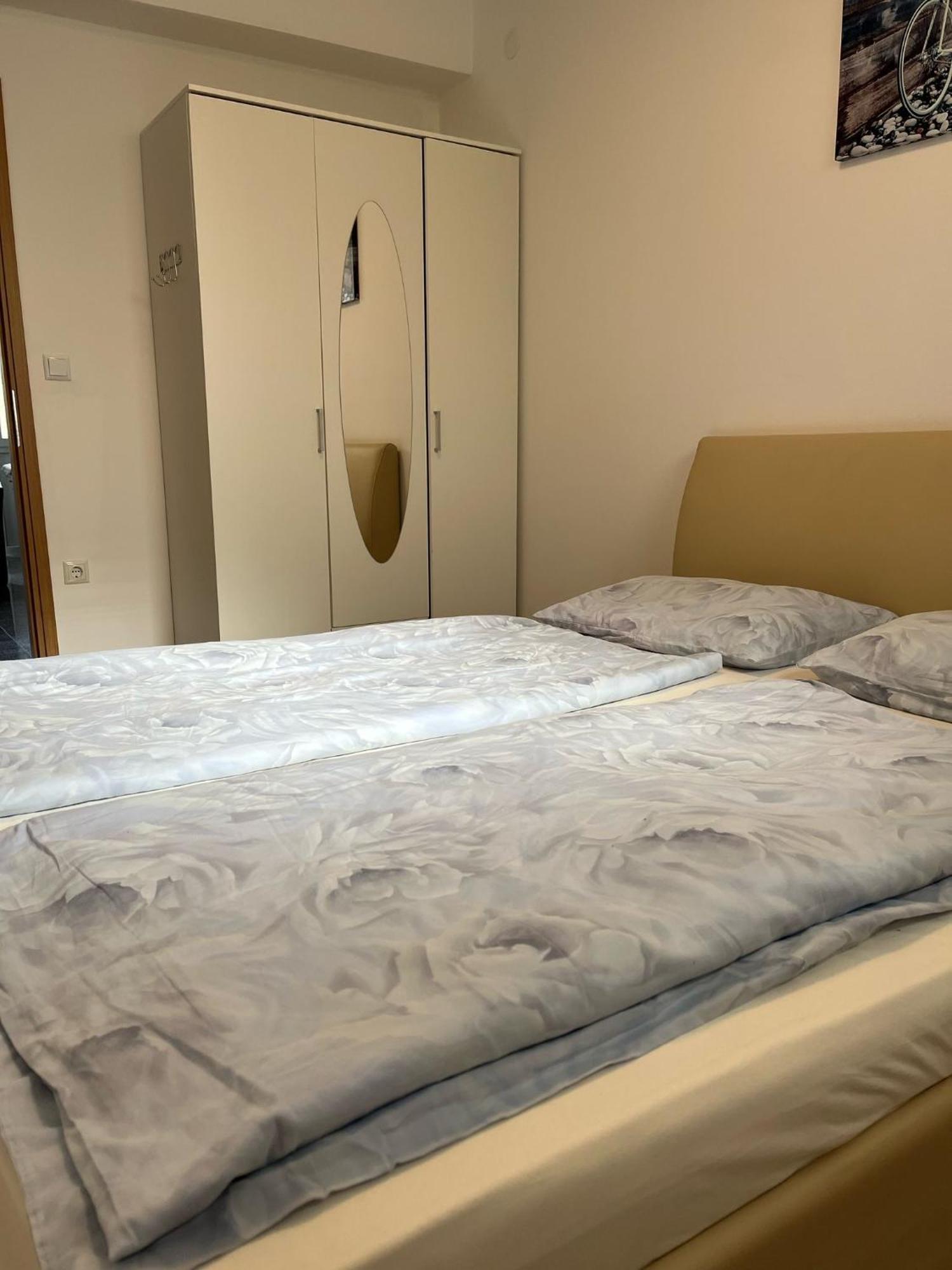 Apartments Ban Galizana Luaran gambar