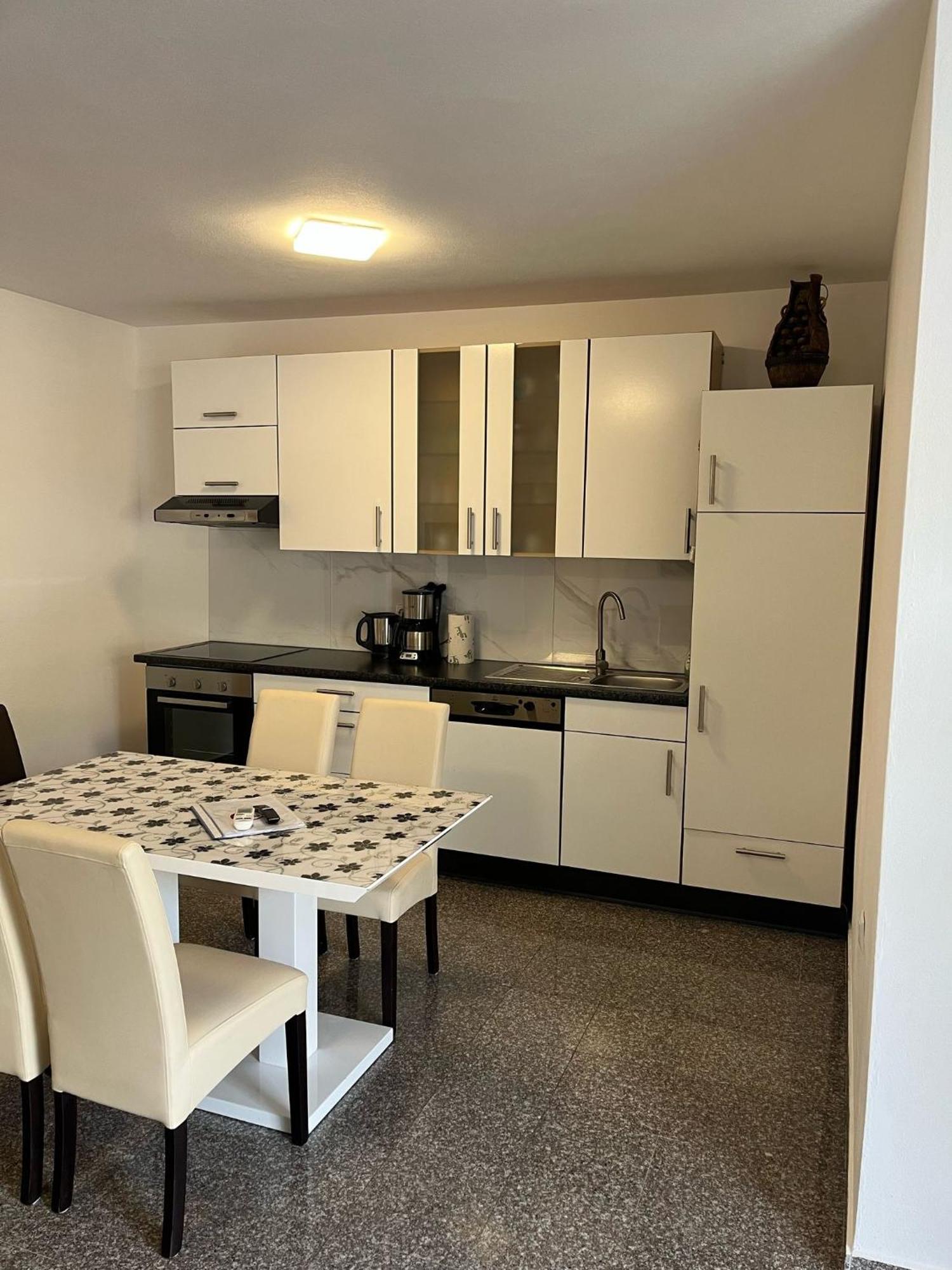 Apartments Ban Galizana Luaran gambar